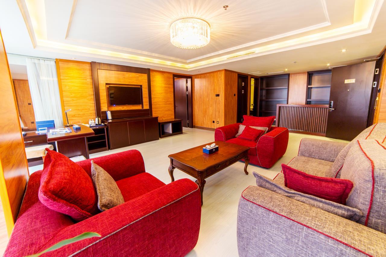 Chengdu Zhengyuan Xiyue Hotel Экстерьер фото